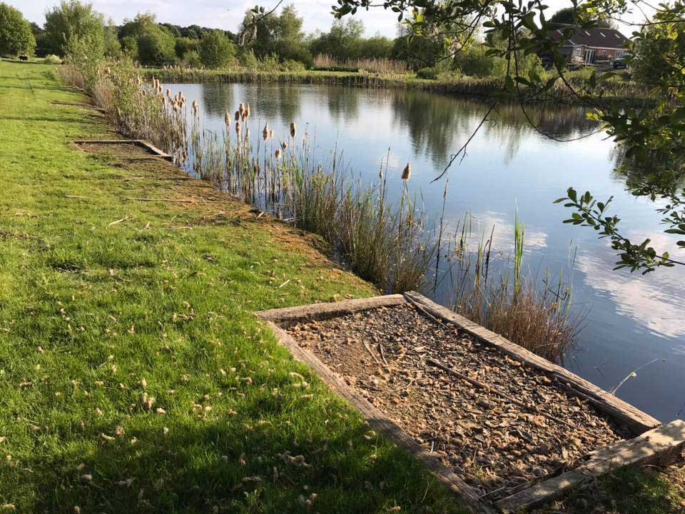 Fishing lakes at Torworth, Retford, Misterton, Worksop, Blyth, Bawtry, Tickhill, Nottinghamshire, Lincolnshire